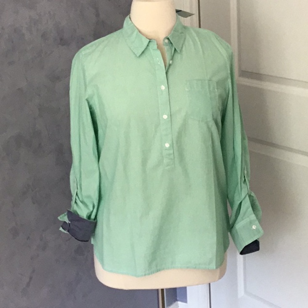 Tommy Hilfiger green blouse NWT.